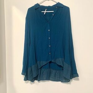 Nwot button up high/low top